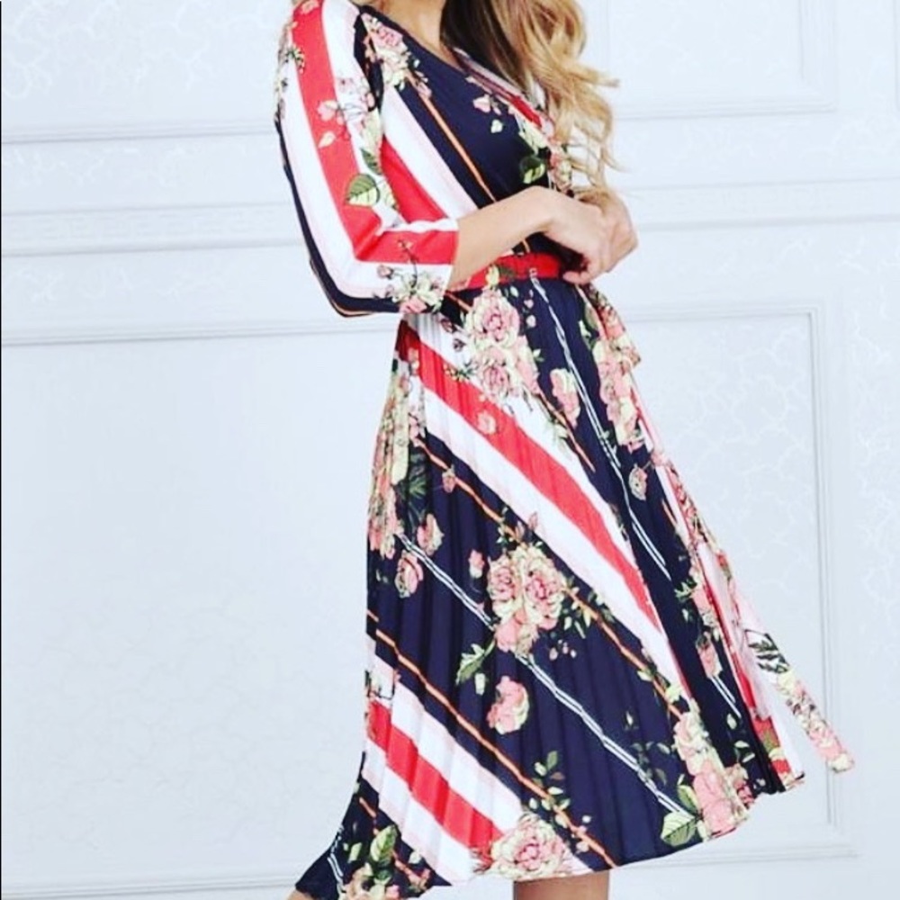 Pleated Midi dress